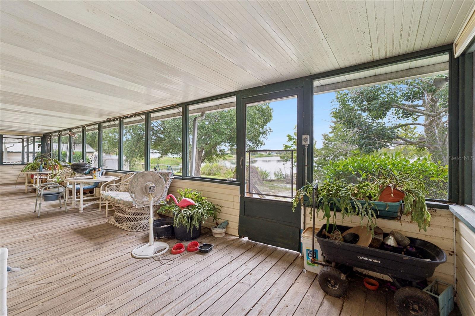 LAKEWOOD ACRES - Residential
