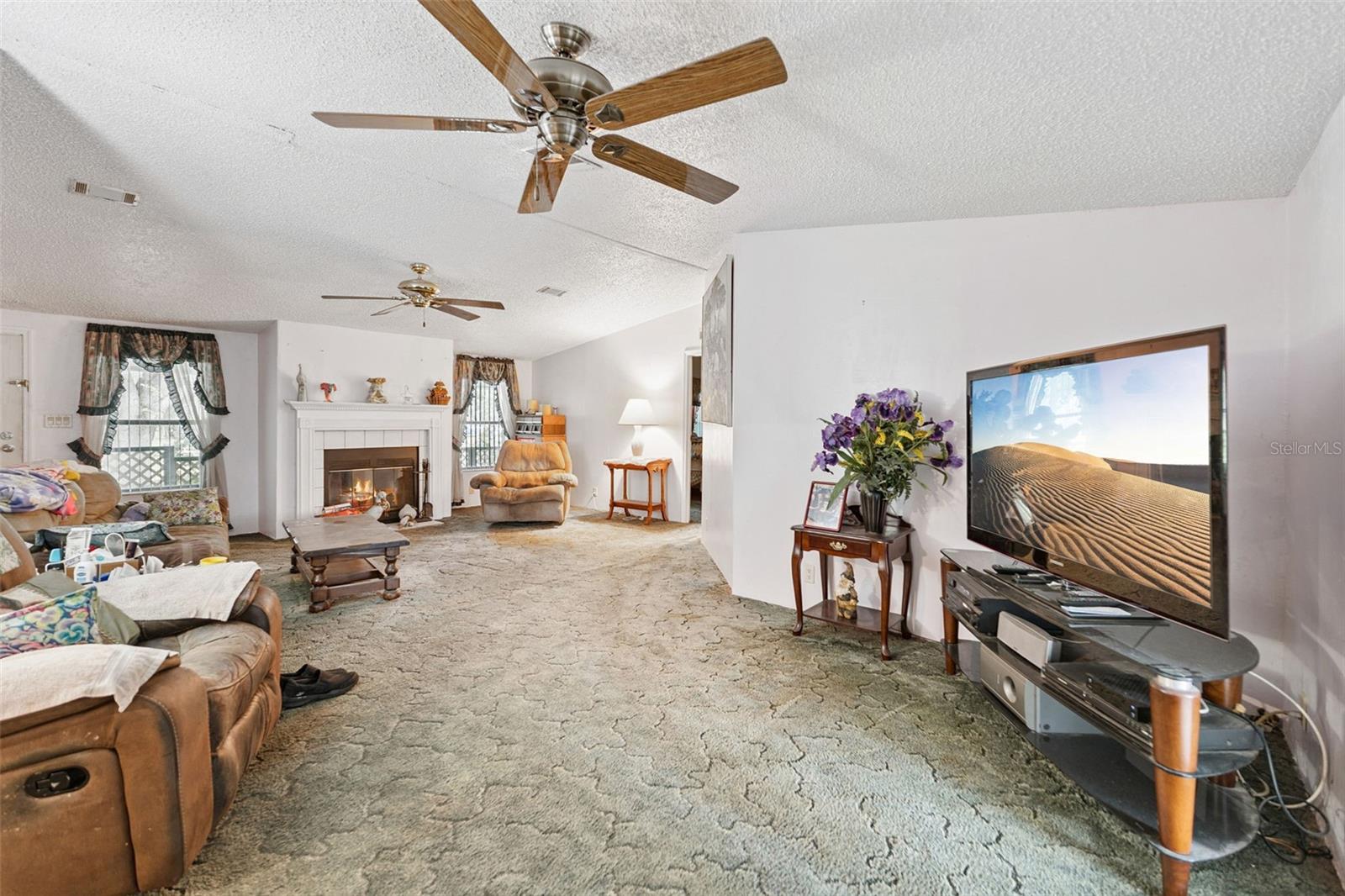 LAKEWOOD ACRES - Residential