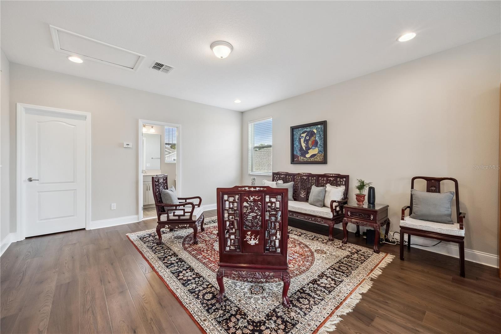 HULL ISLAND AT OAKLAND - Residential