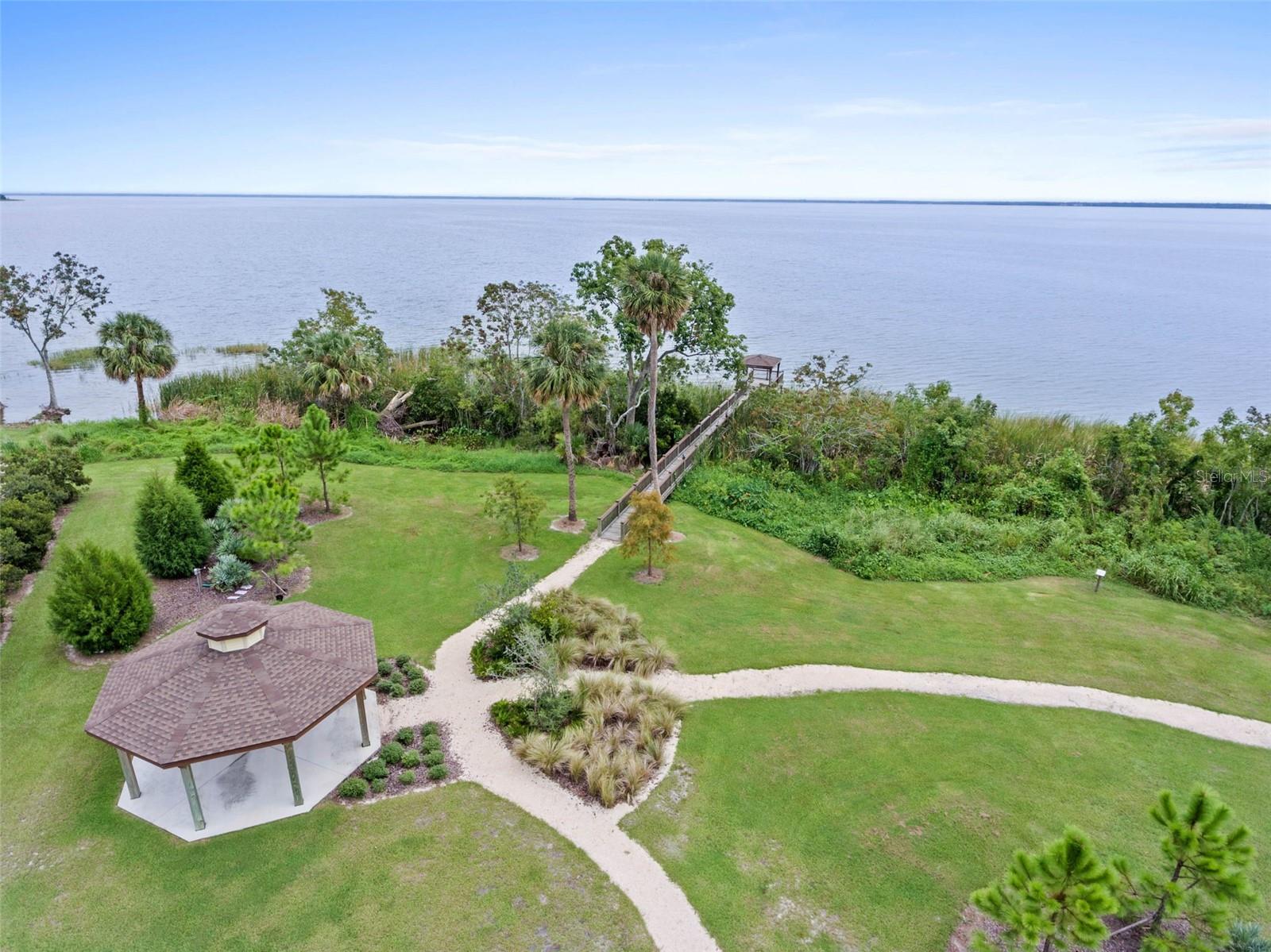 HULL ISLAND AT OAKLAND - Residential