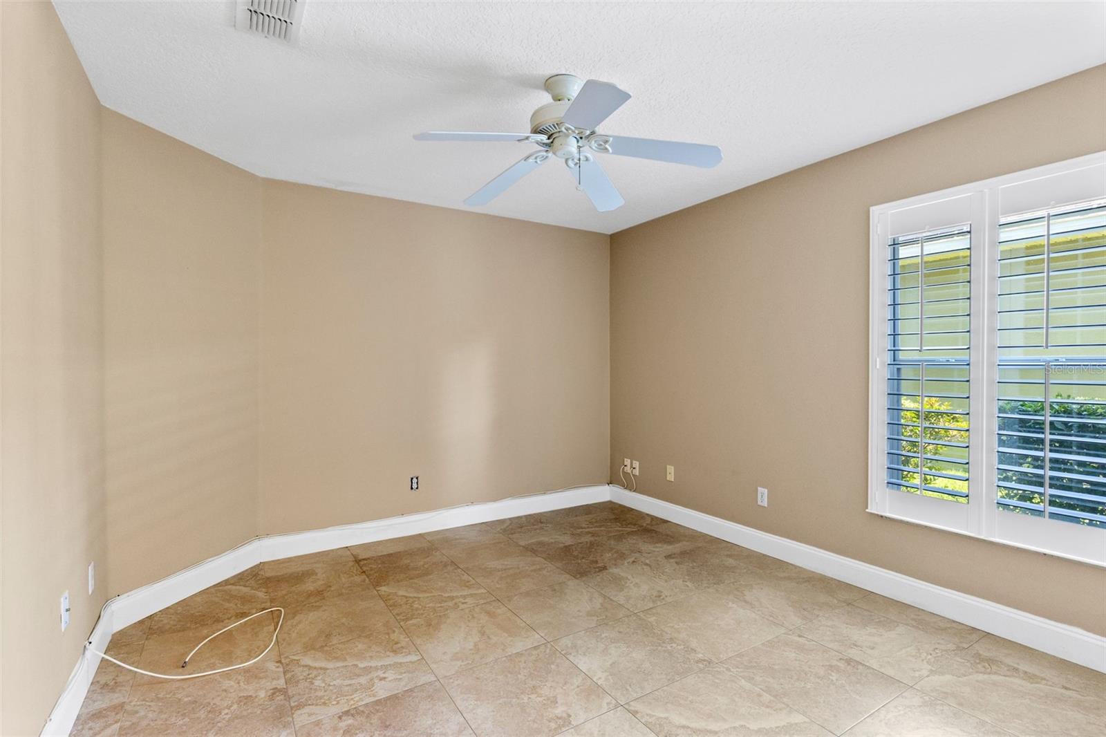 WINDING HOLLOW UNIT 2 - Residential