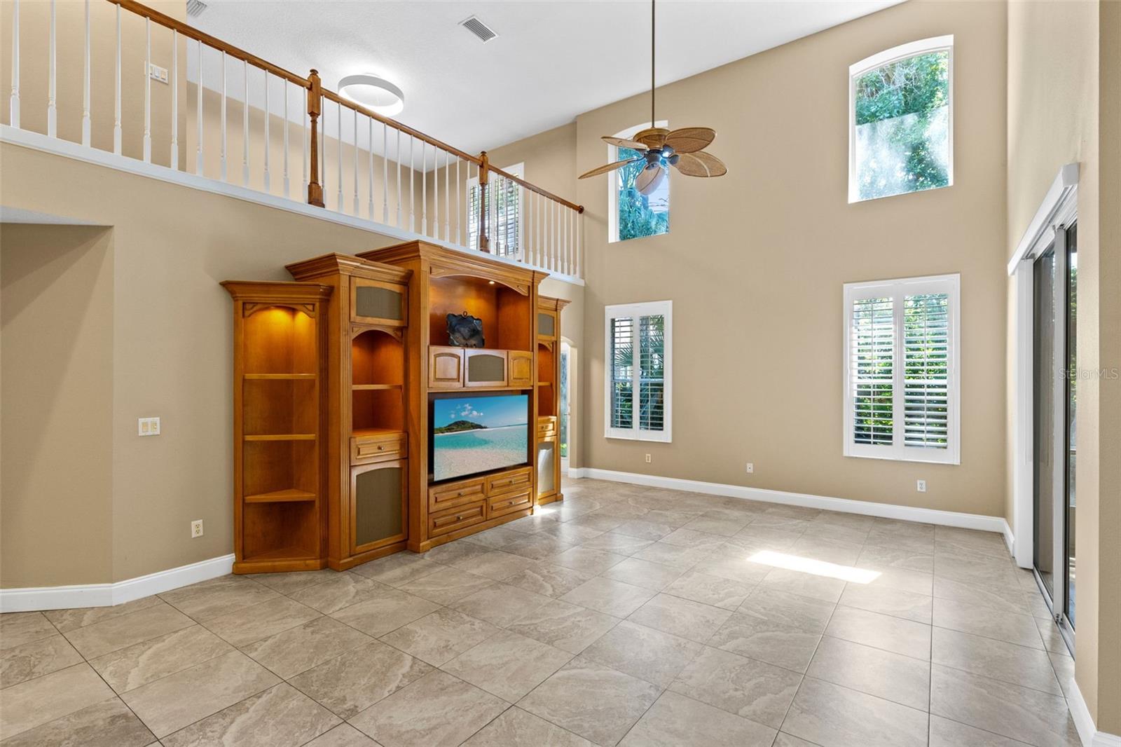 WINDING HOLLOW UNIT 2 - Residential