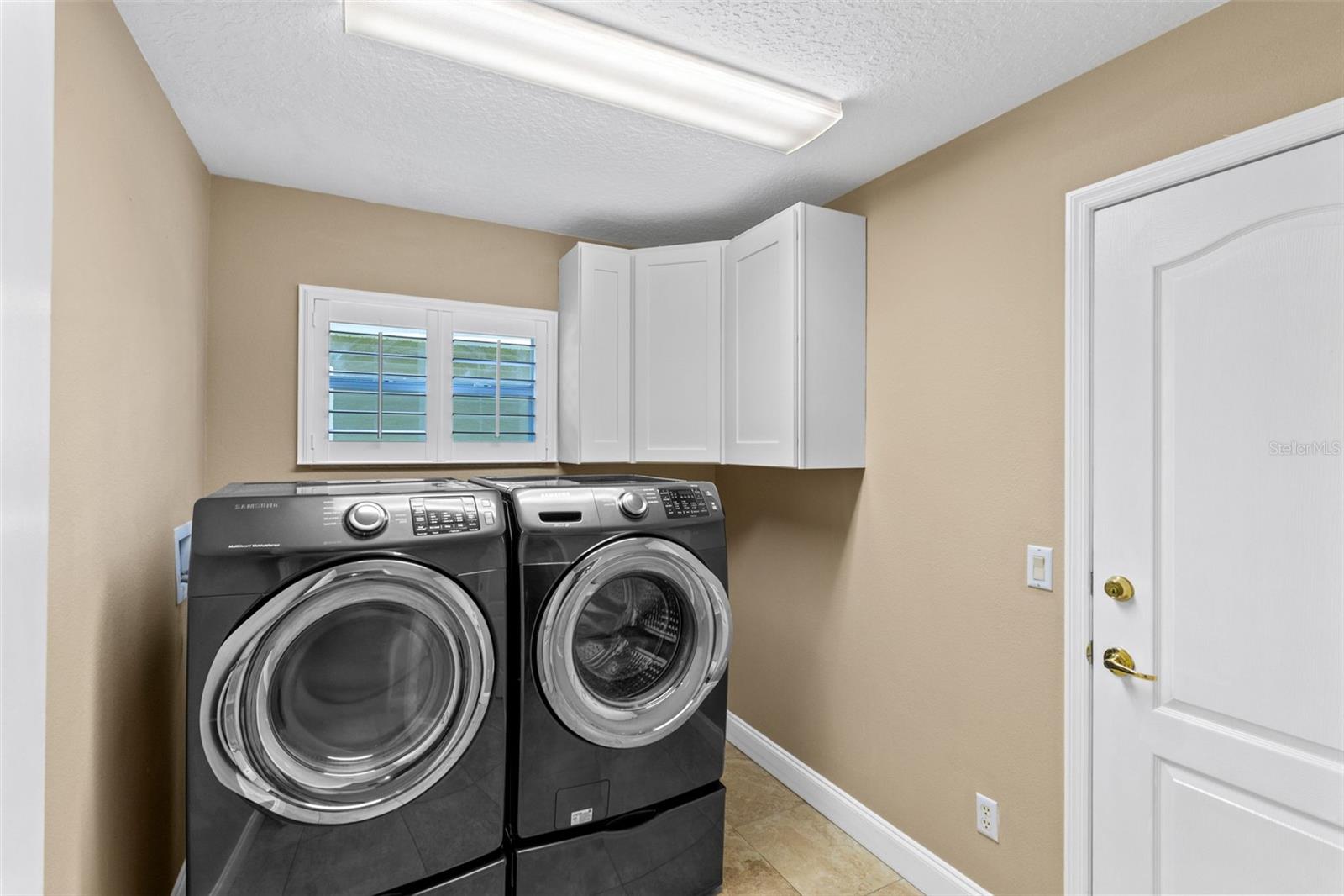 WINDING HOLLOW UNIT 2 - Residential