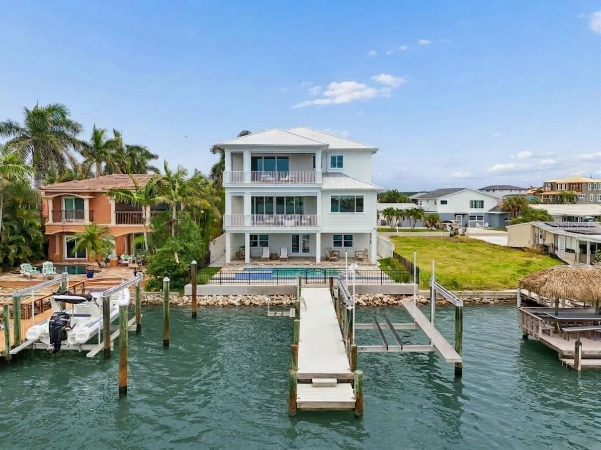 HARBOR SHORES 4TH ADD - Residential
