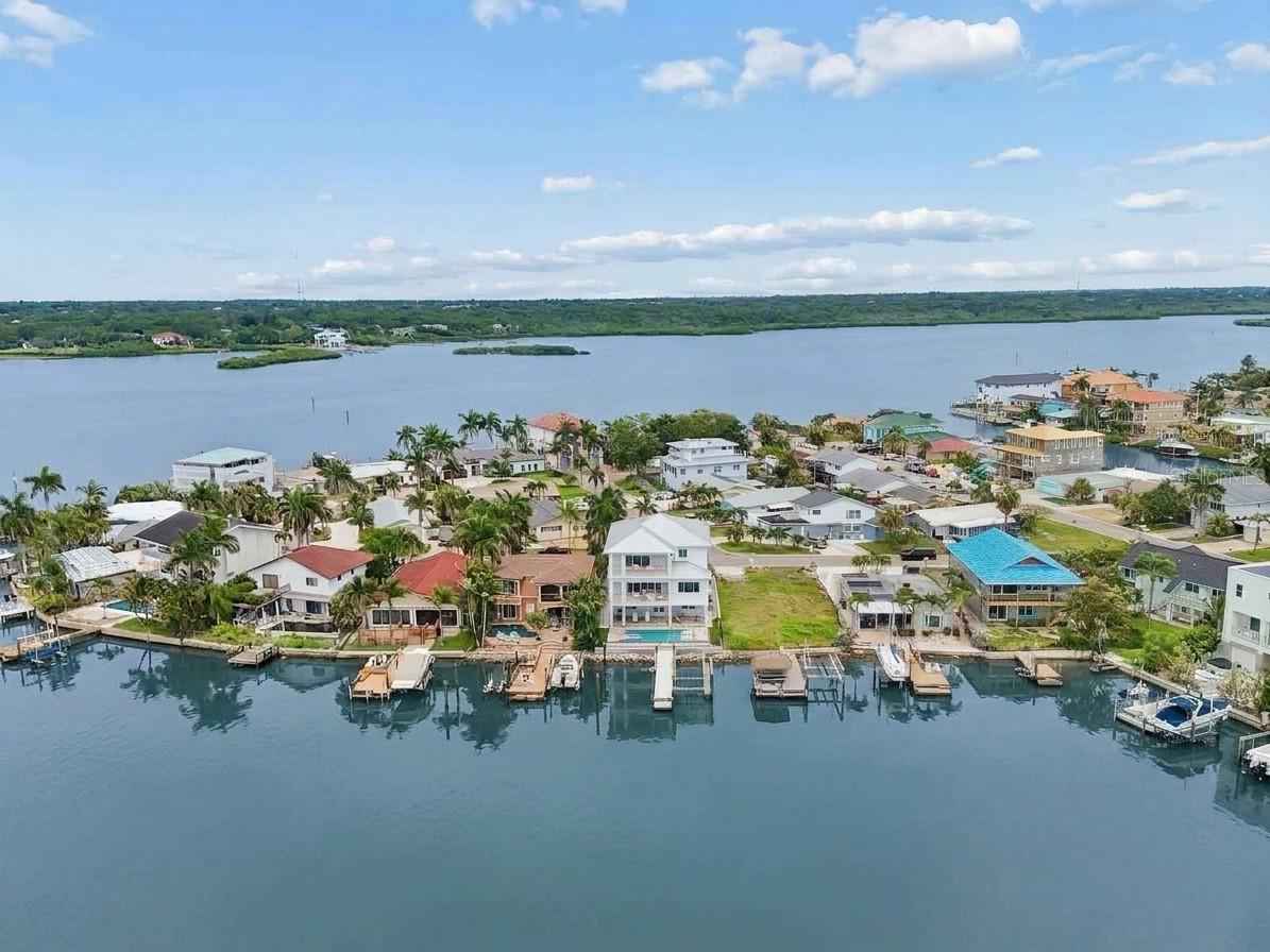 HARBOR SHORES 4TH ADD - Residential