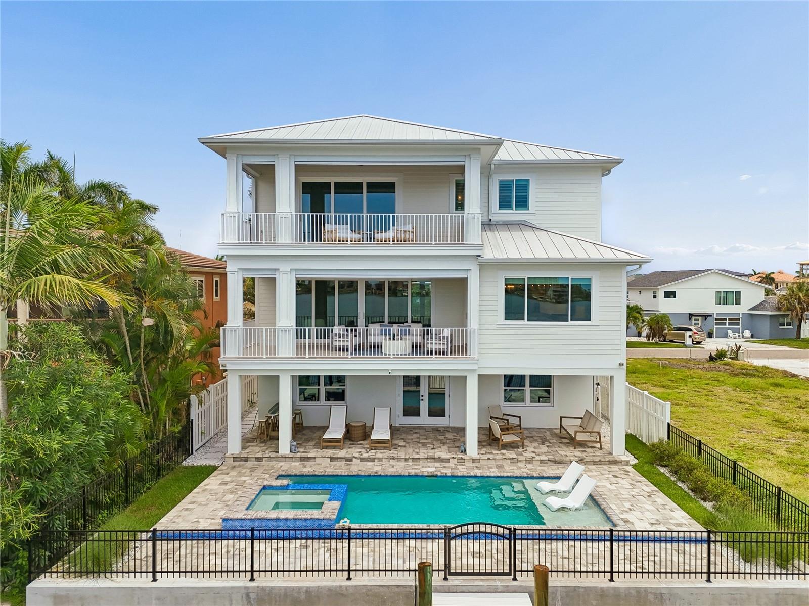 HARBOR SHORES 4TH ADD - Residential