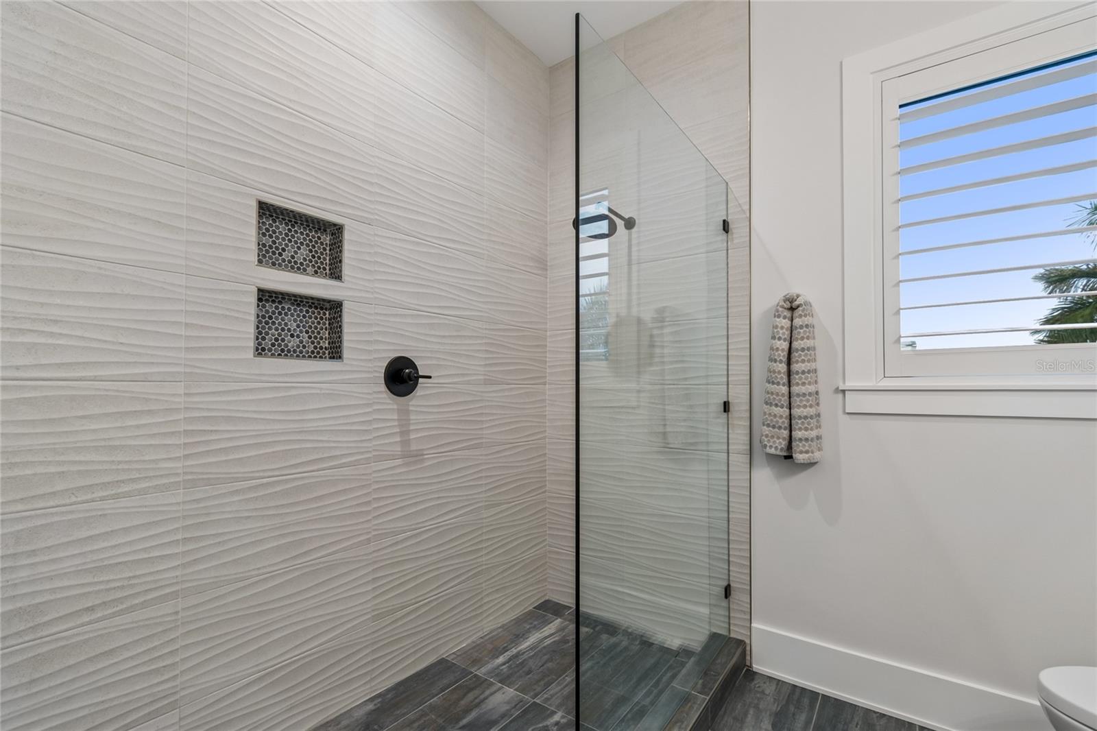 HARBOR SHORES 4TH ADD - Residential