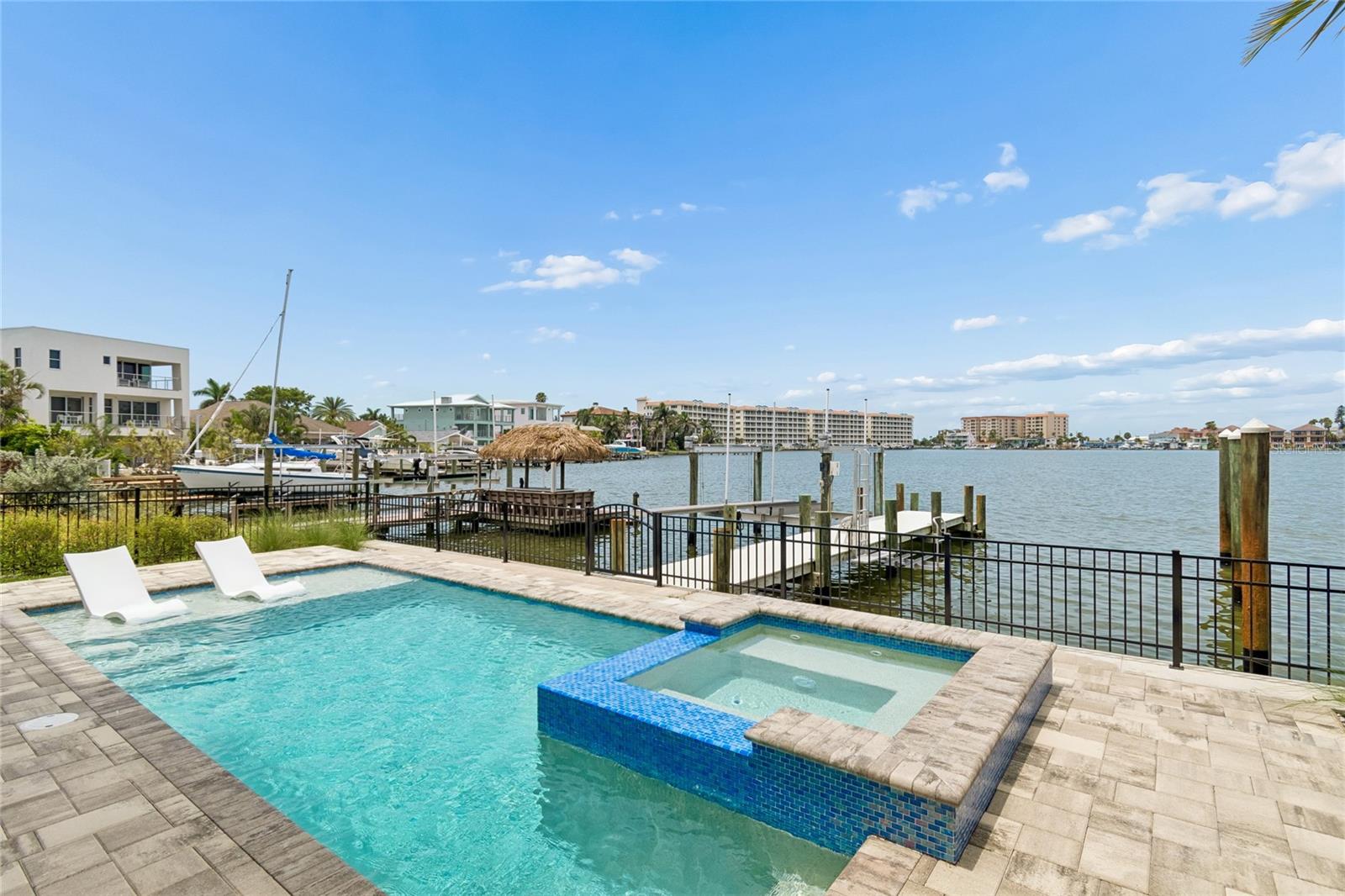 HARBOR SHORES 4TH ADD - Residential