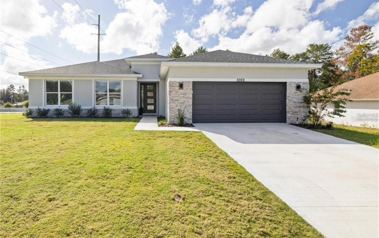MARION OAKS UN 12 - Residential
