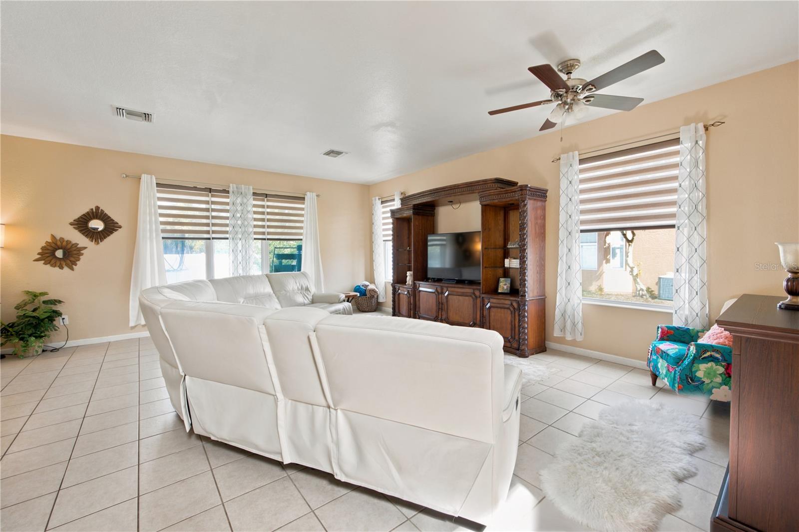 SADDLE CREEK PH 01 - Residential