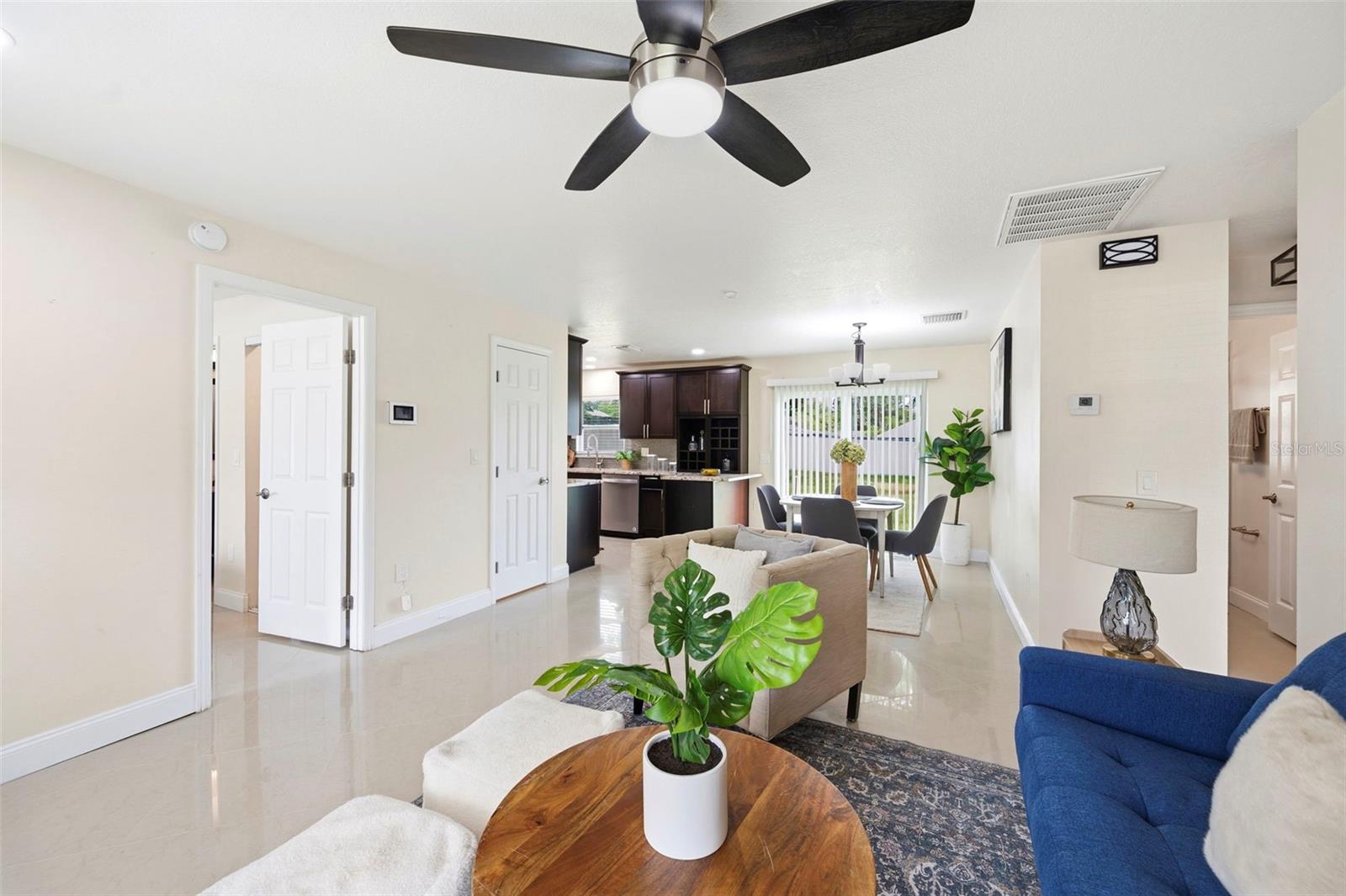 SPRING HILL - Residential