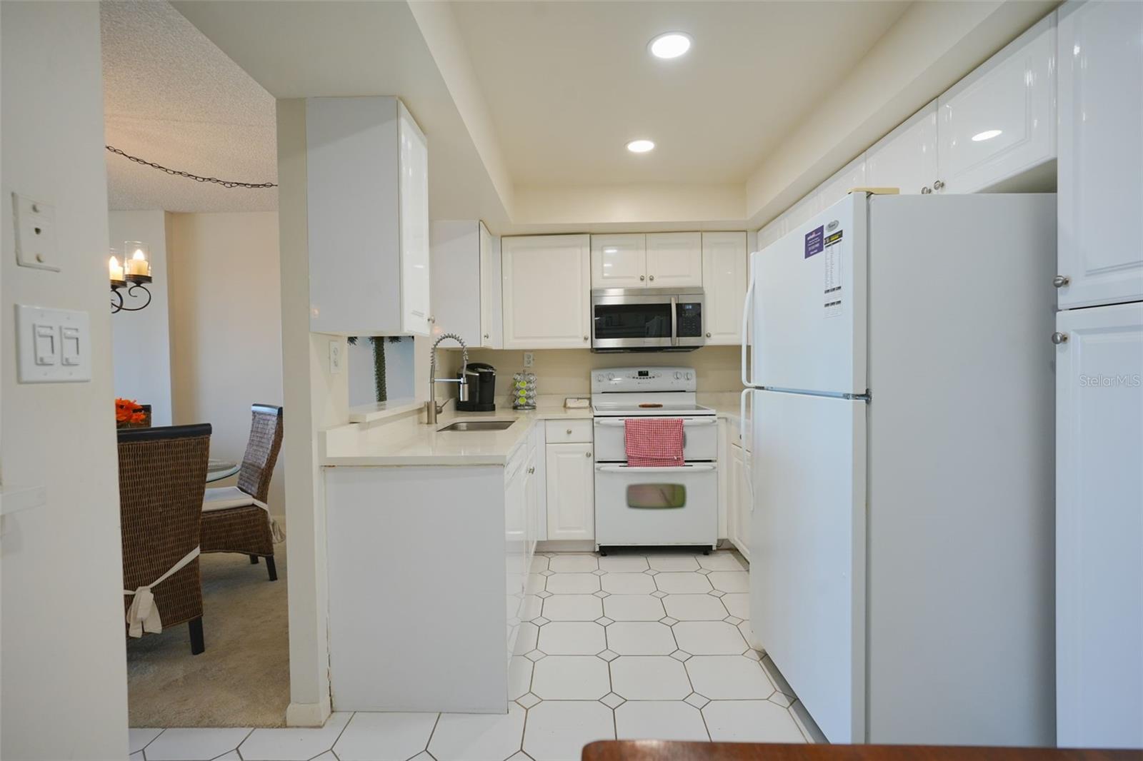 STARBOARD TOWER - Residential