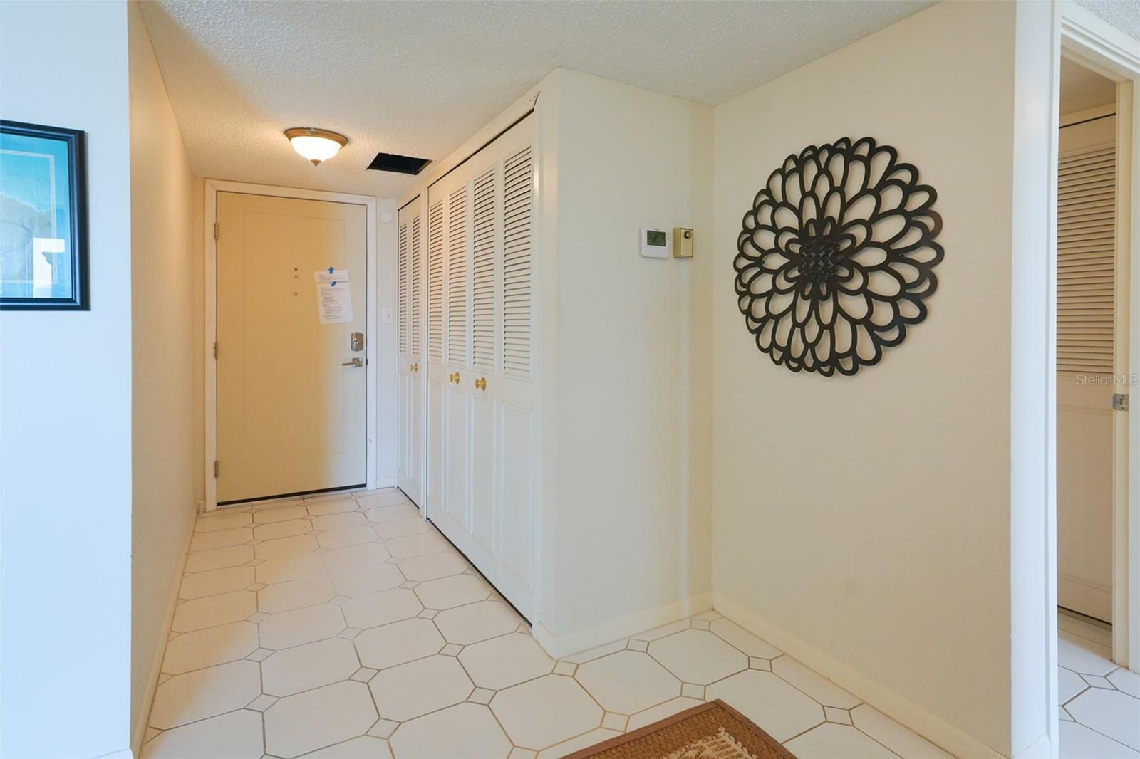 STARBOARD TOWER - Residential