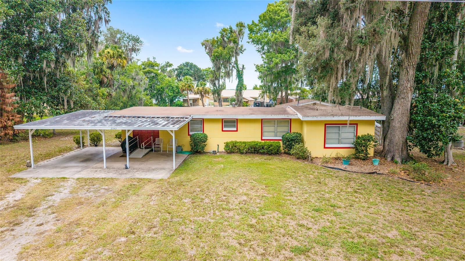 TRACYS POINT 2ND ADD - Residential