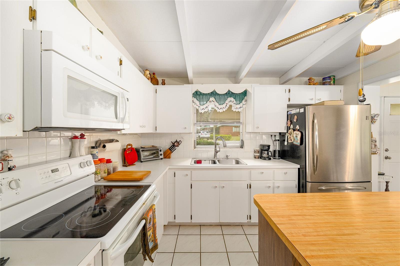 TRACYS POINT 2ND ADD - Residential