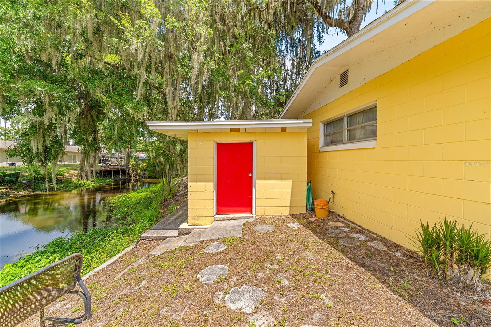 TRACYS POINT 2ND ADD - Residential