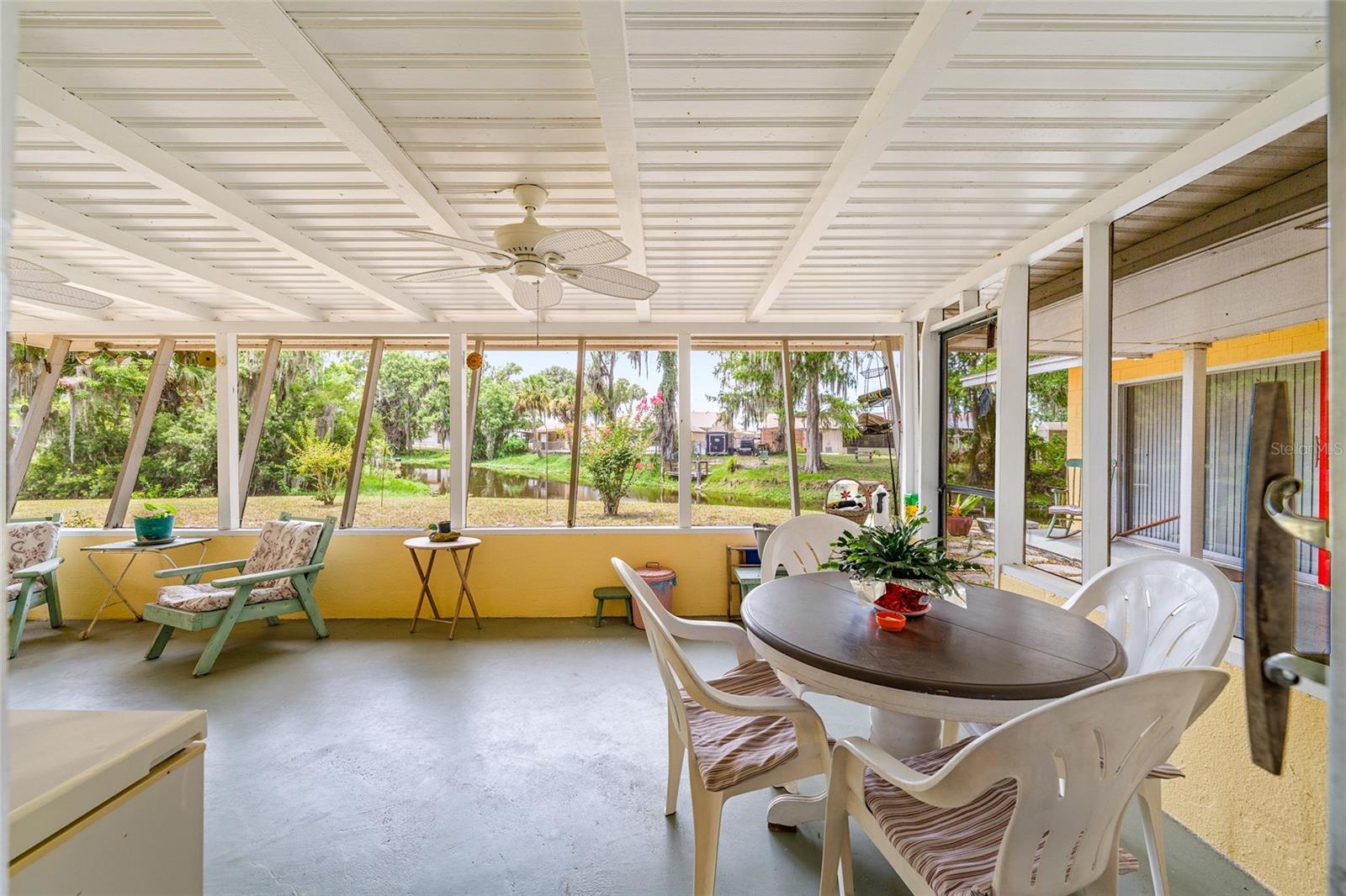 TRACYS POINT 2ND ADD - Residential