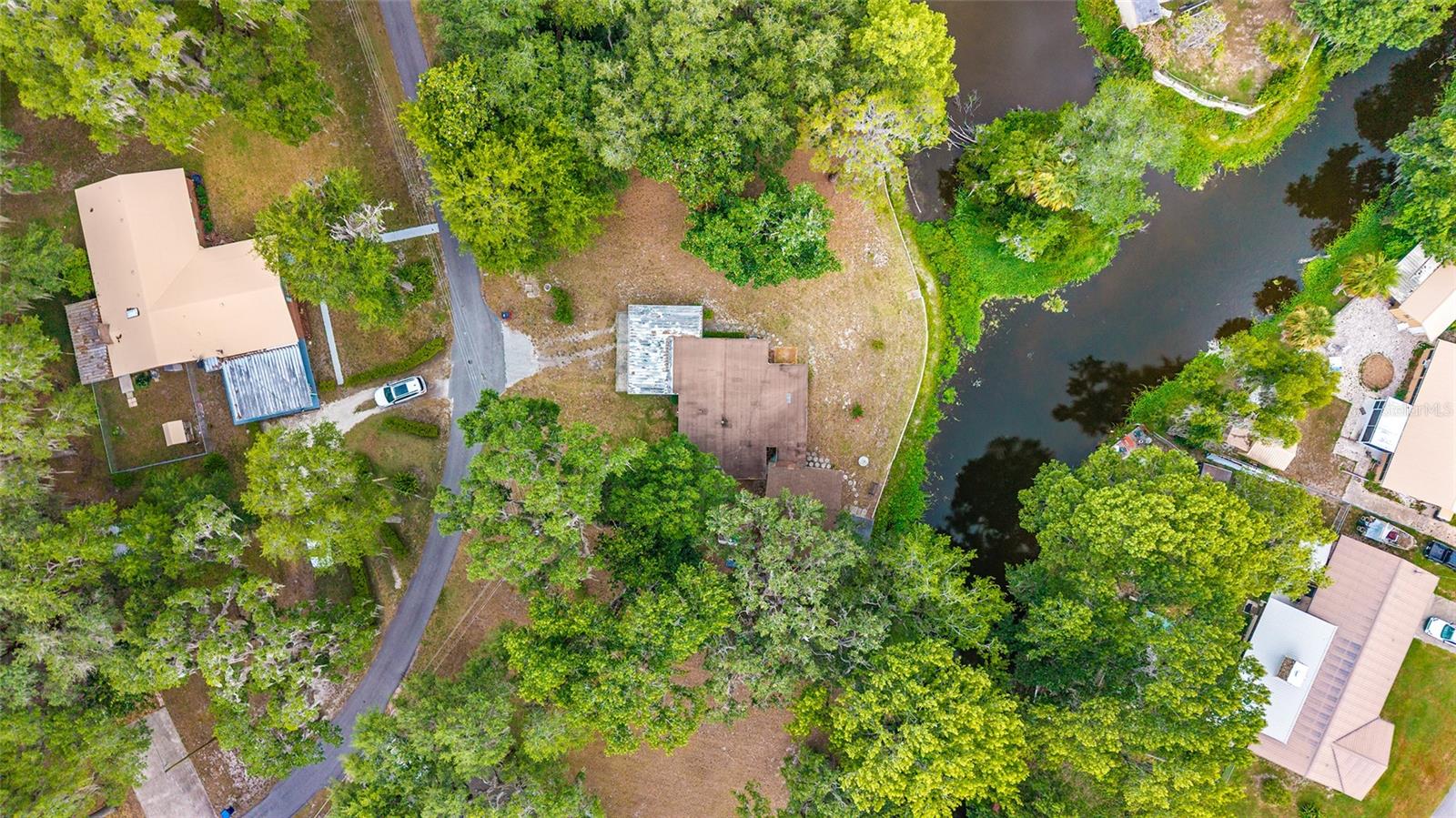 TRACYS POINT 2ND ADD - Residential