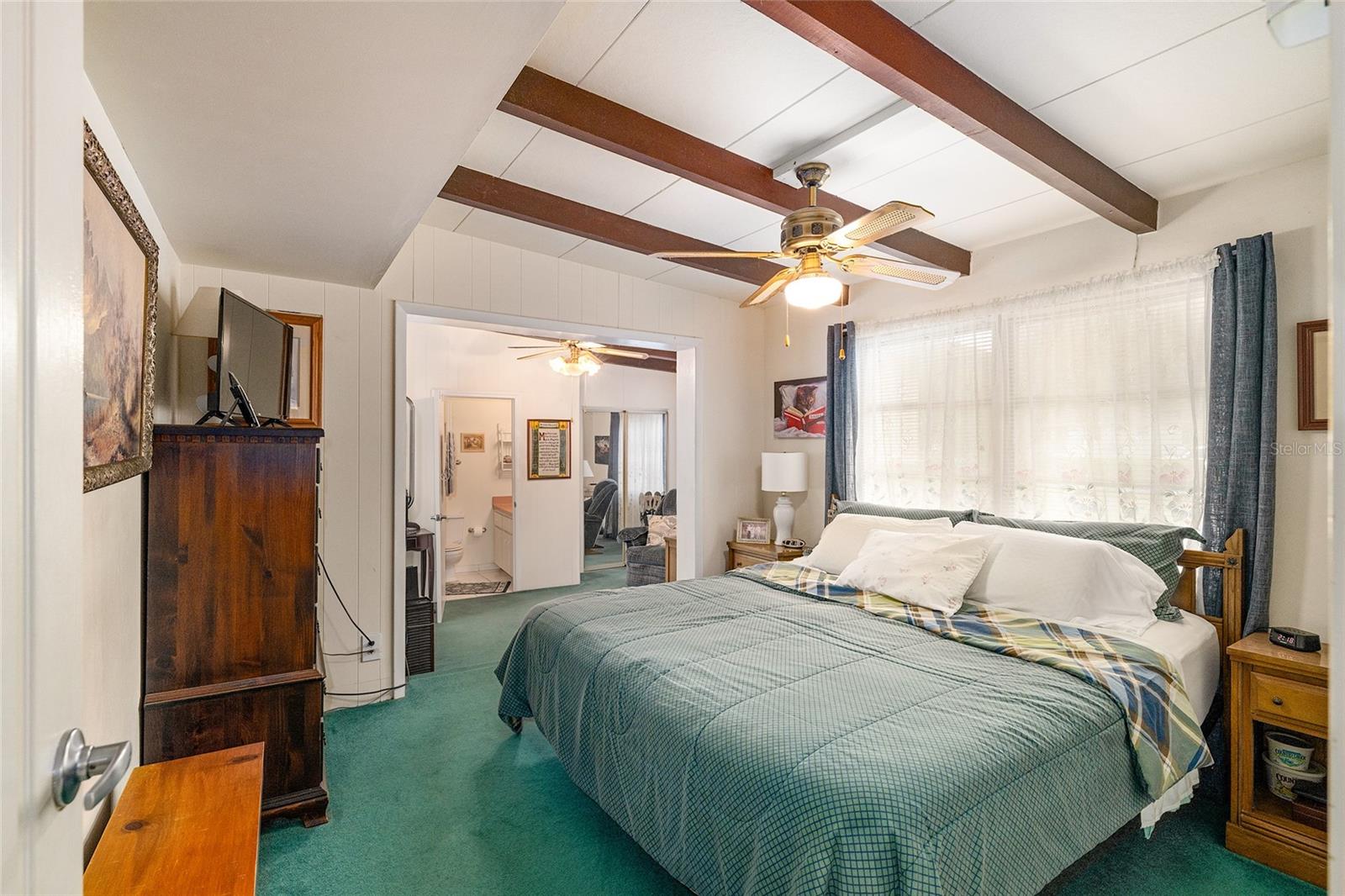 TRACYS POINT 2ND ADD - Residential
