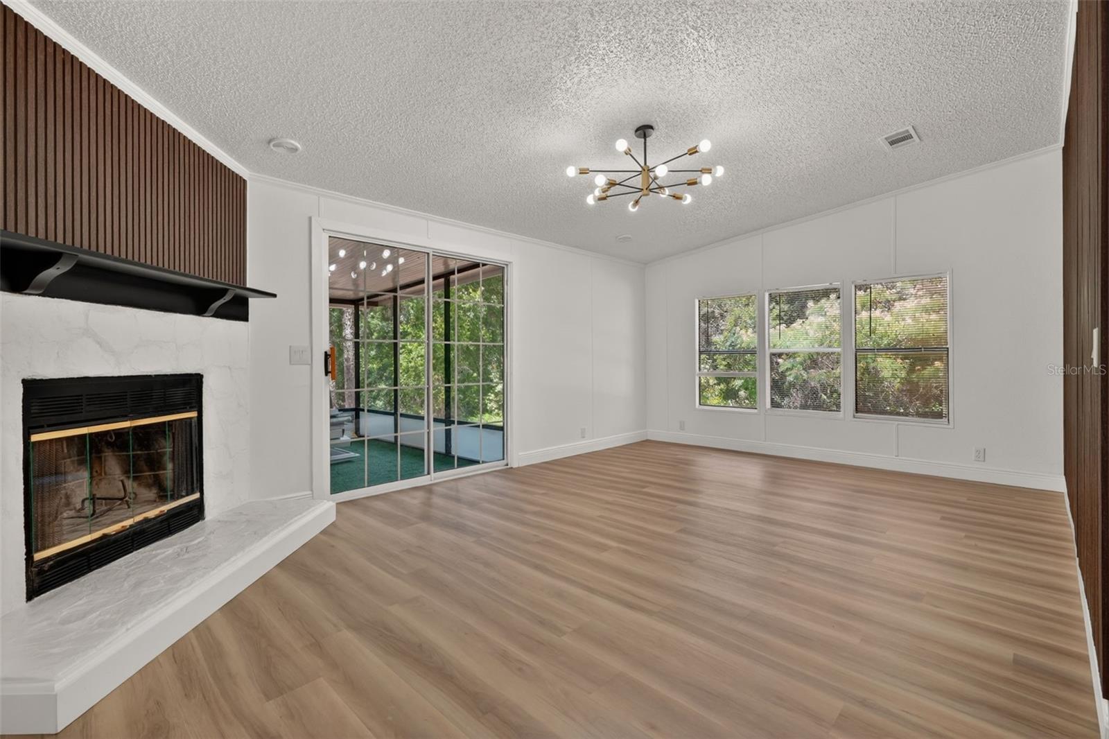 TANGLEWOOD - Residential
