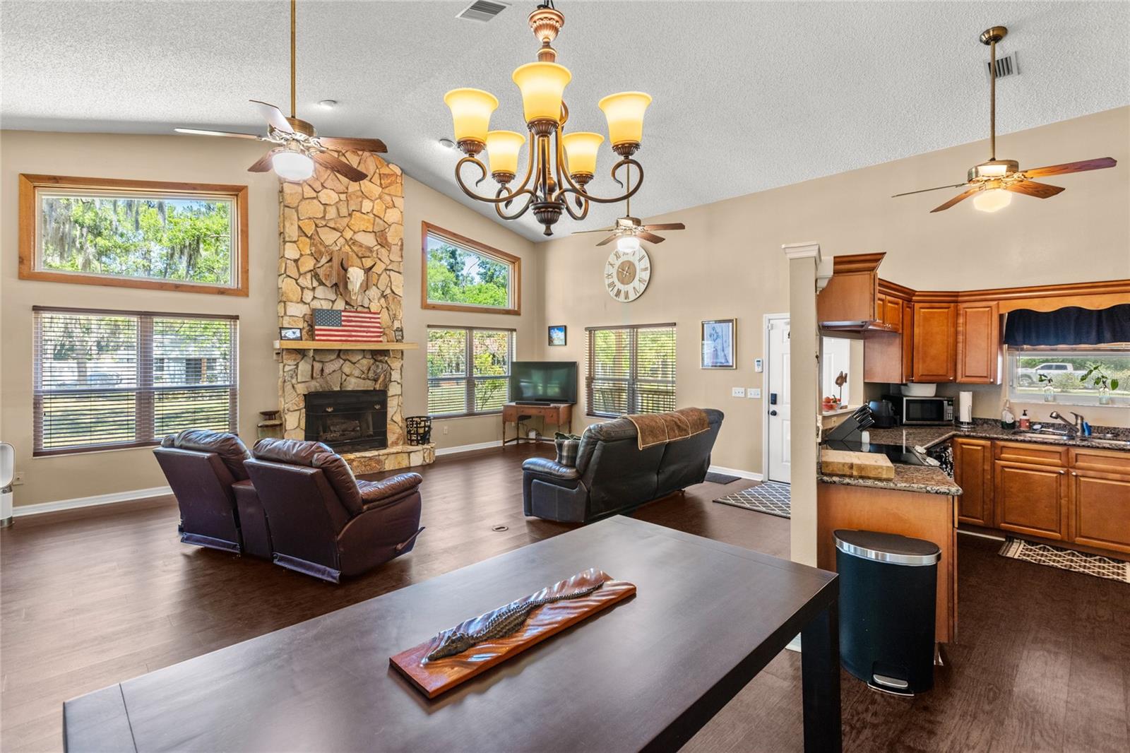 CANAL SHORES SUB - Residential