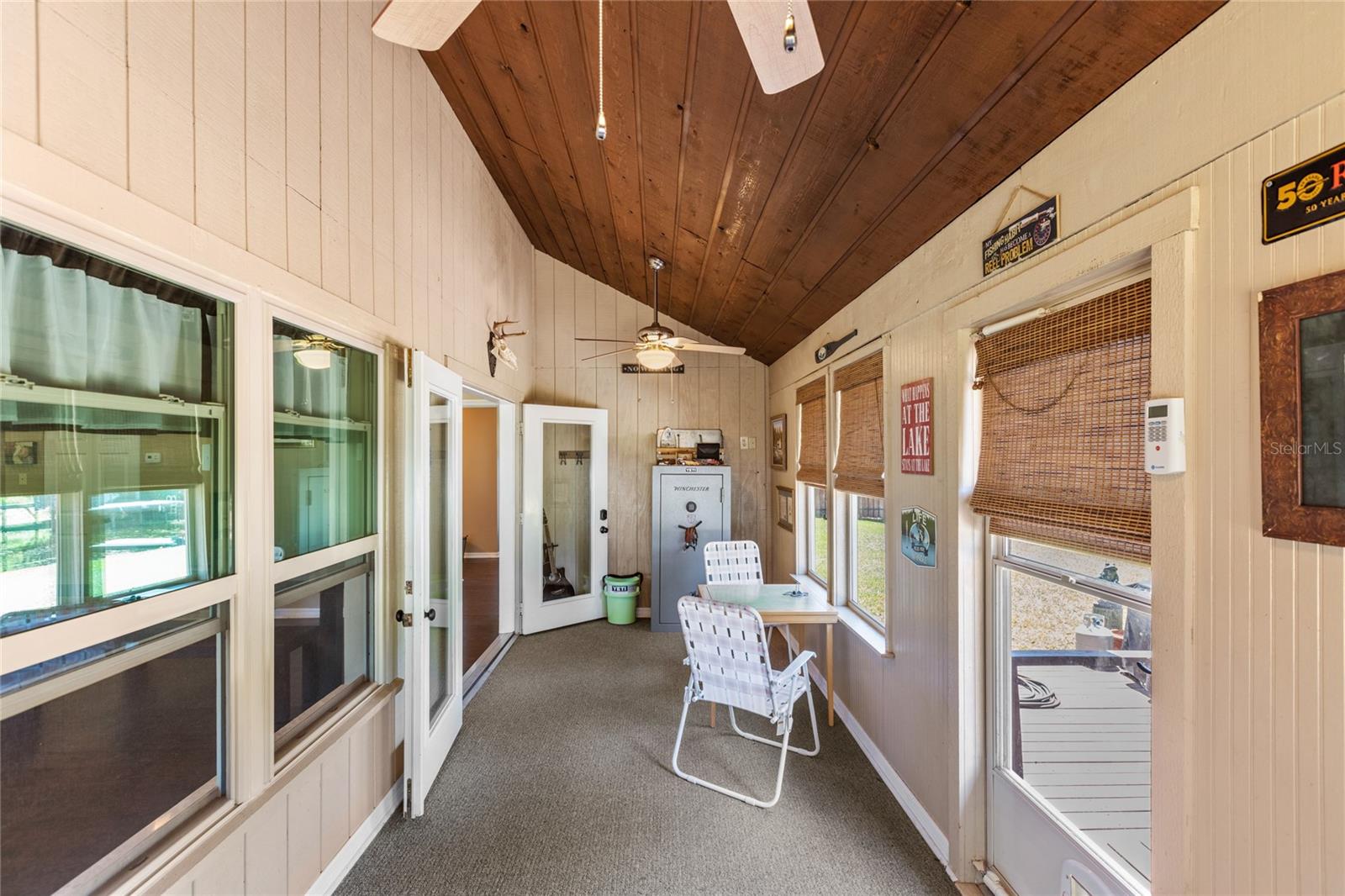 CANAL SHORES SUB - Residential