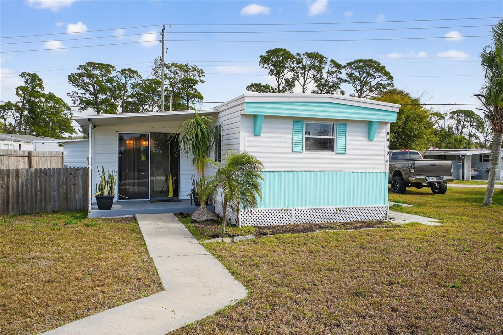 COMMONWEALTH MOBILE ESTATES - Residential