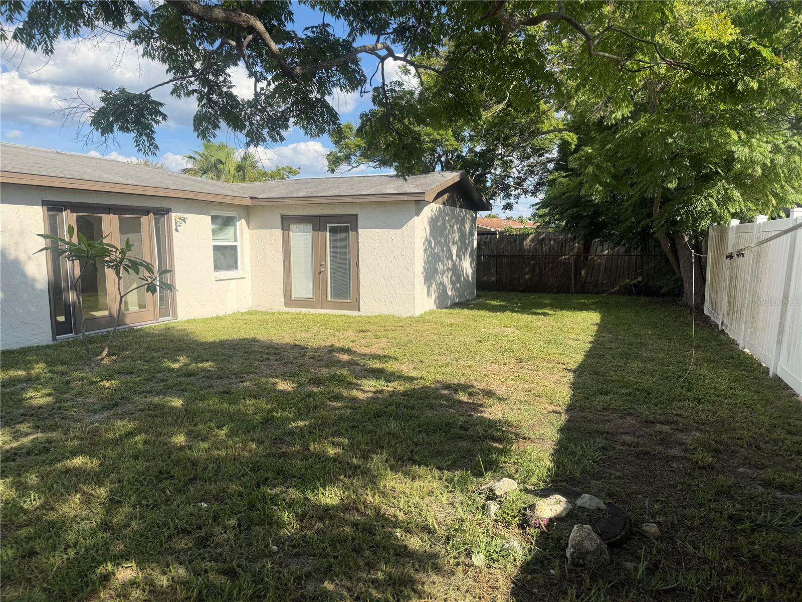 REGENCY PARK - Residential