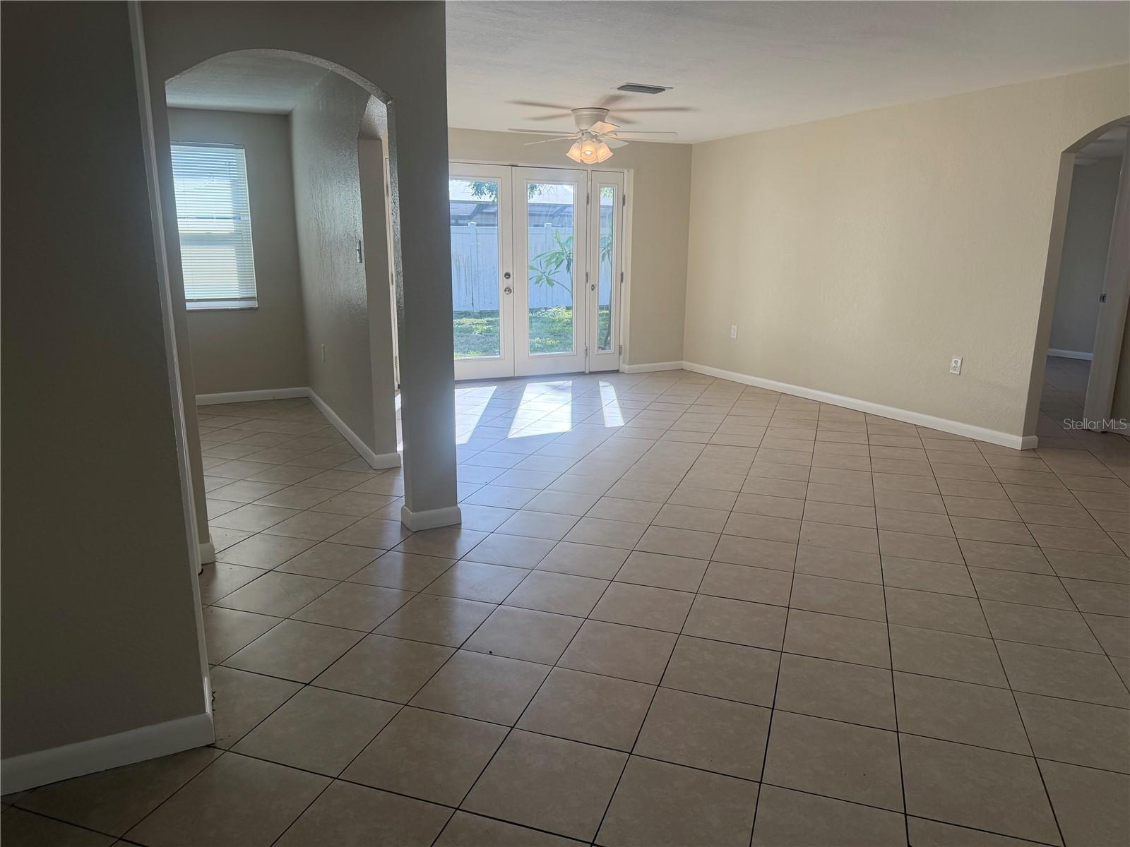 REGENCY PARK - Residential