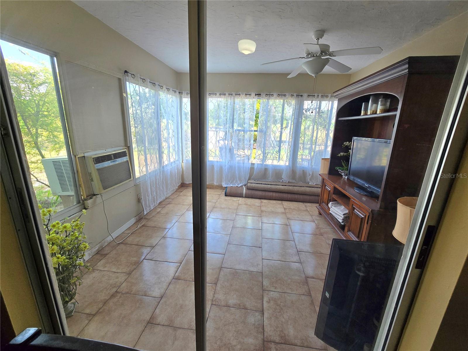 WOODS OF WHITFIELD - Residential