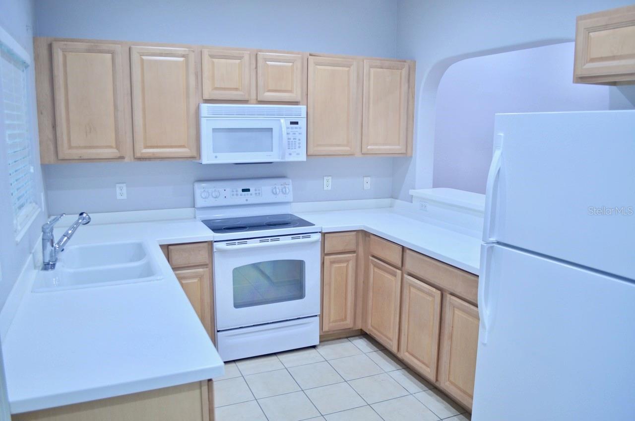 THE TWNHMS AT LIGHTHOUSE COVE III - Residential Lease