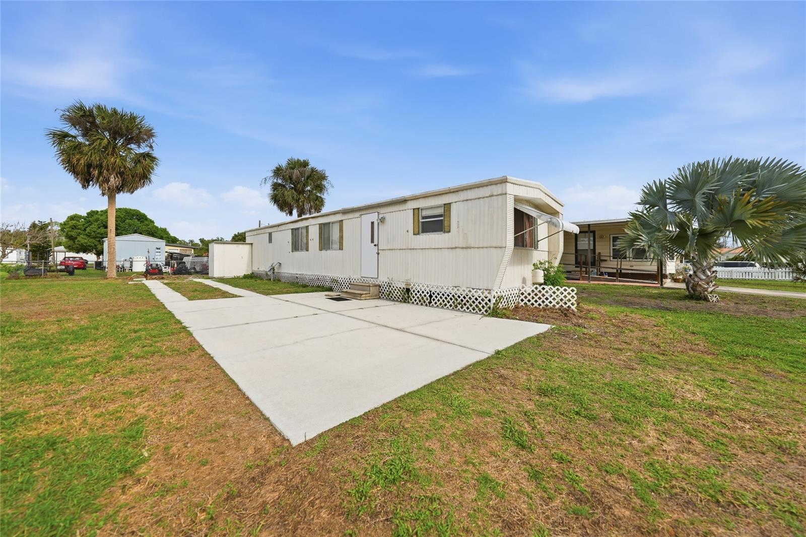 SECOND SPRING LAKE ADD - Residential