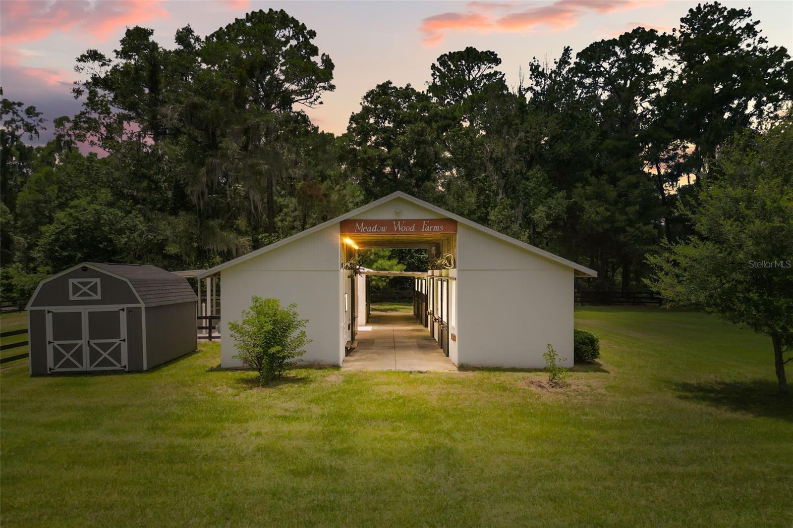 MEADOW WOOD FARMS UN 02 - Residential