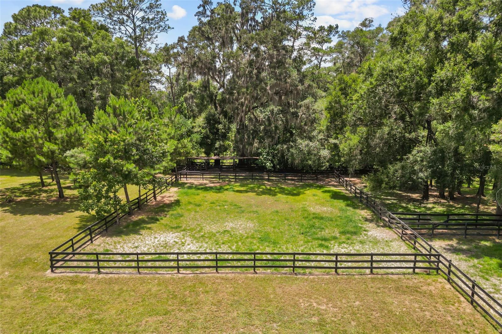 MEADOW WOOD FARMS UN 02 - Residential