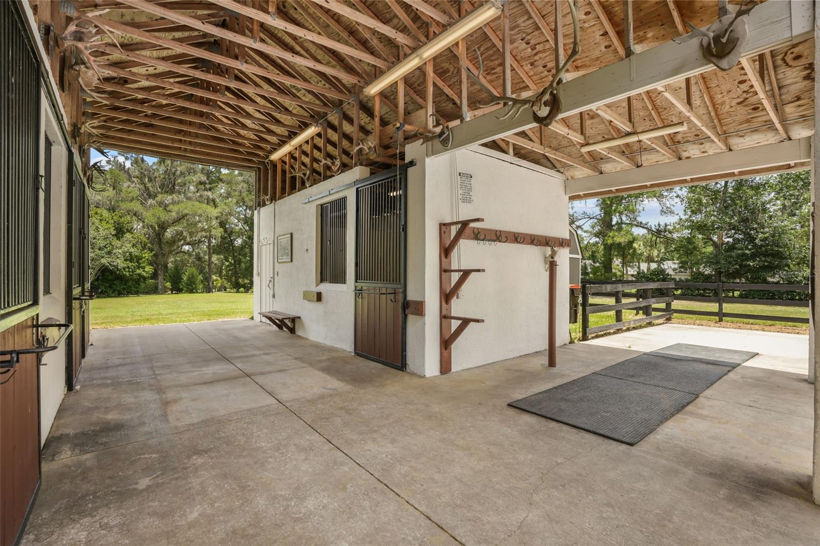 MEADOW WOOD FARMS UN 02 - Residential
