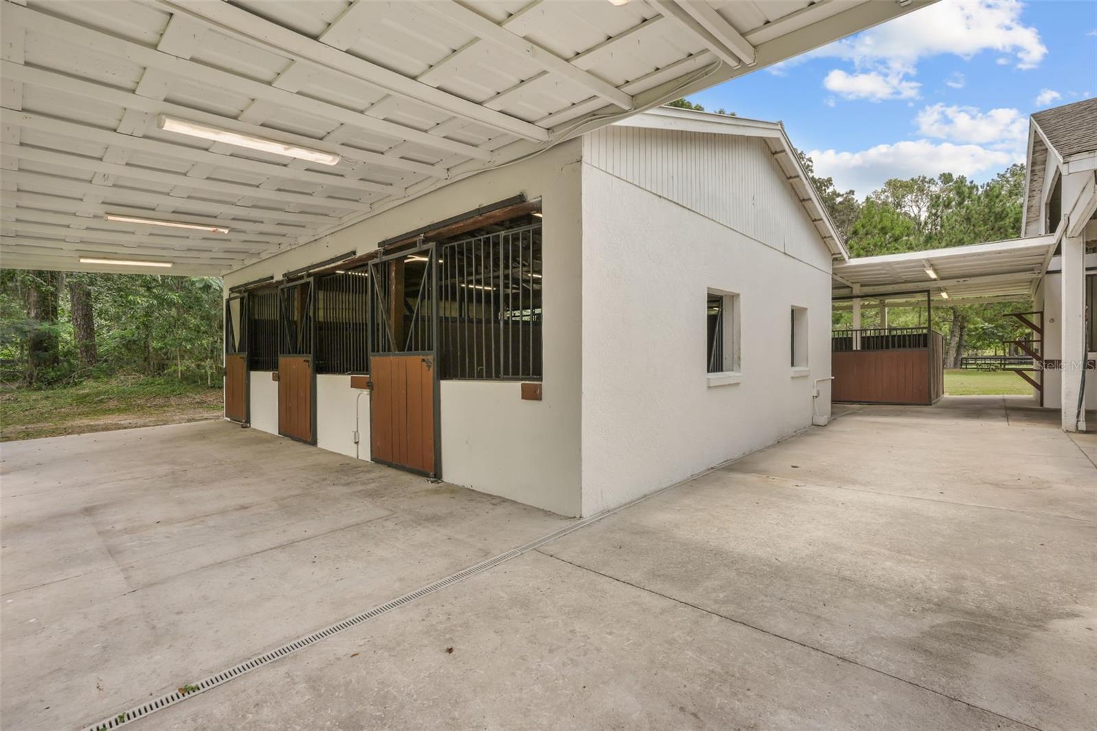 MEADOW WOOD FARMS UN 02 - Residential