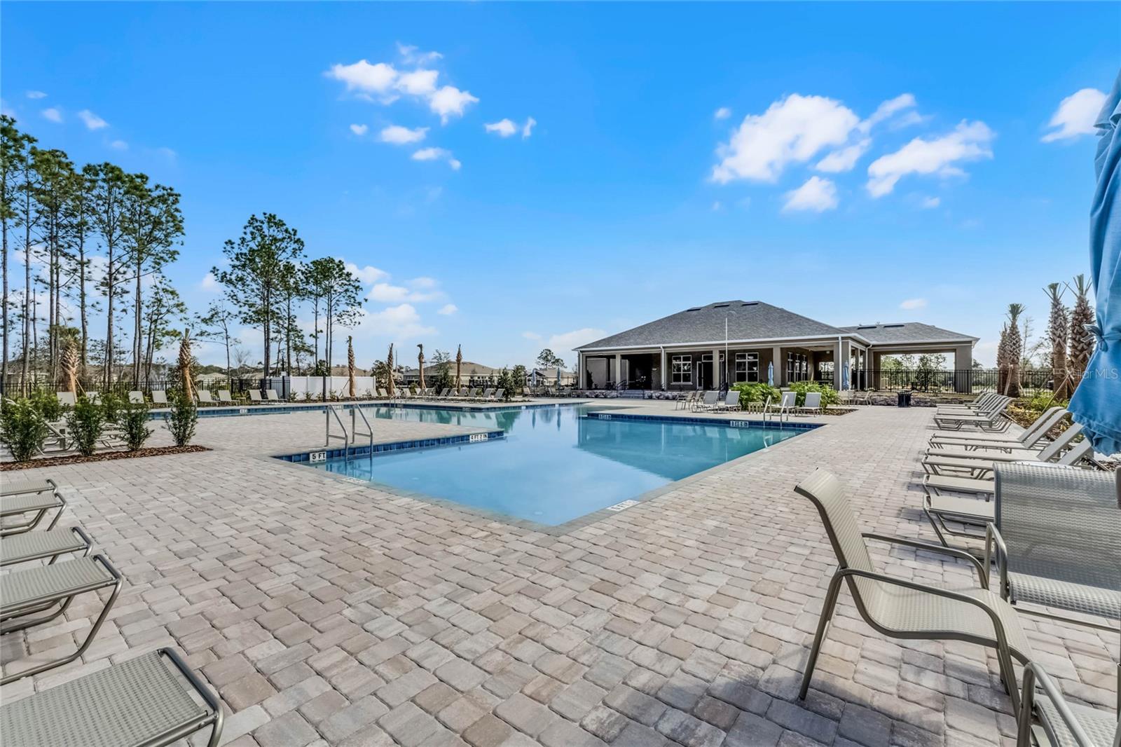 ARCHERS MILL - Residential
