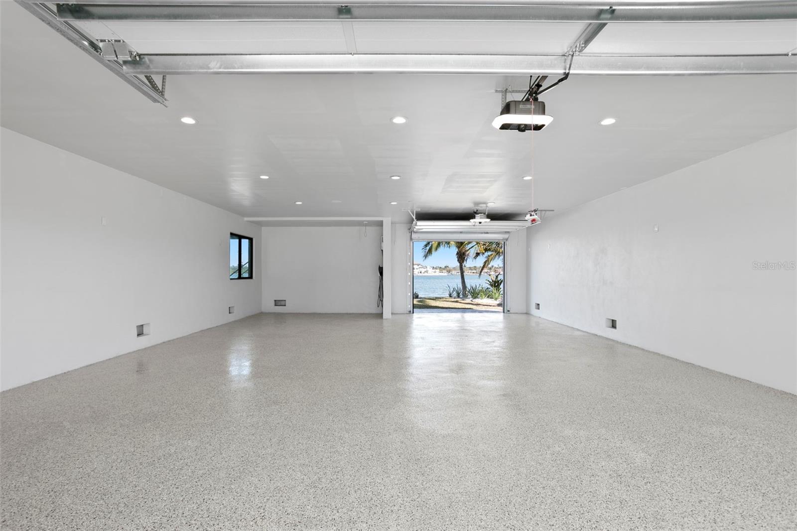 REDINGTON BEACH HOMES 7TH ADD - Residential