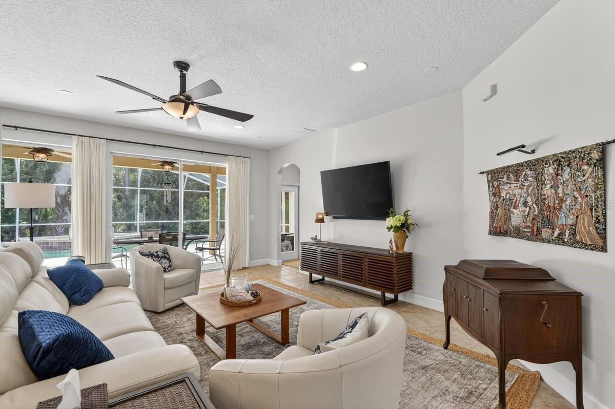 VENETIAN BAY PH 1A - Residential