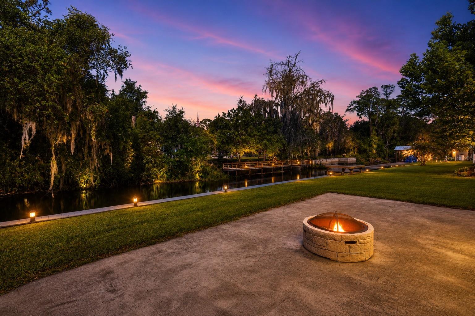 NEW EDEN ON THE LAKES UNIT 15 REPLAT - Residential