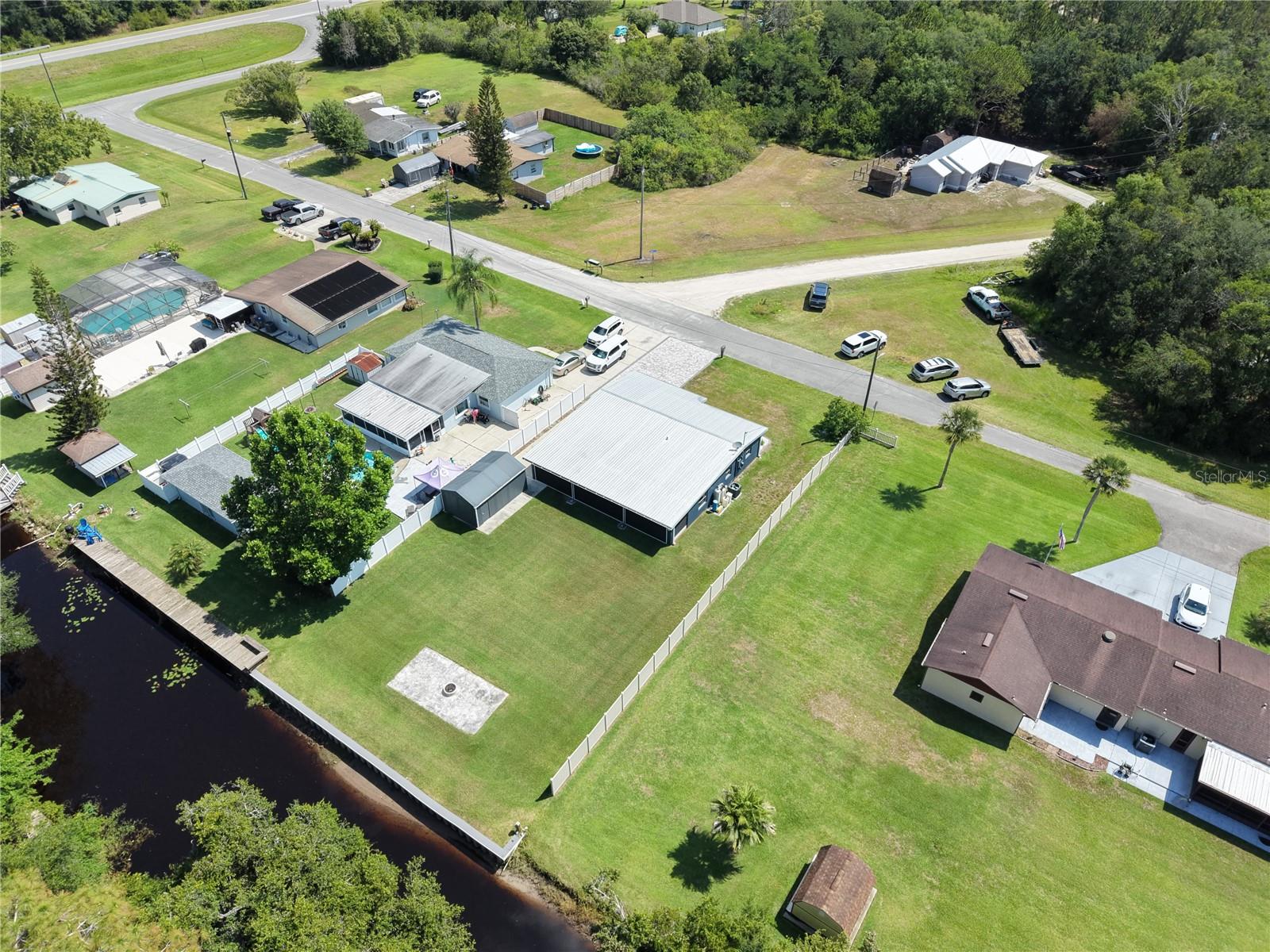 NEW EDEN ON THE LAKES UNIT 15 REPLAT - Residential