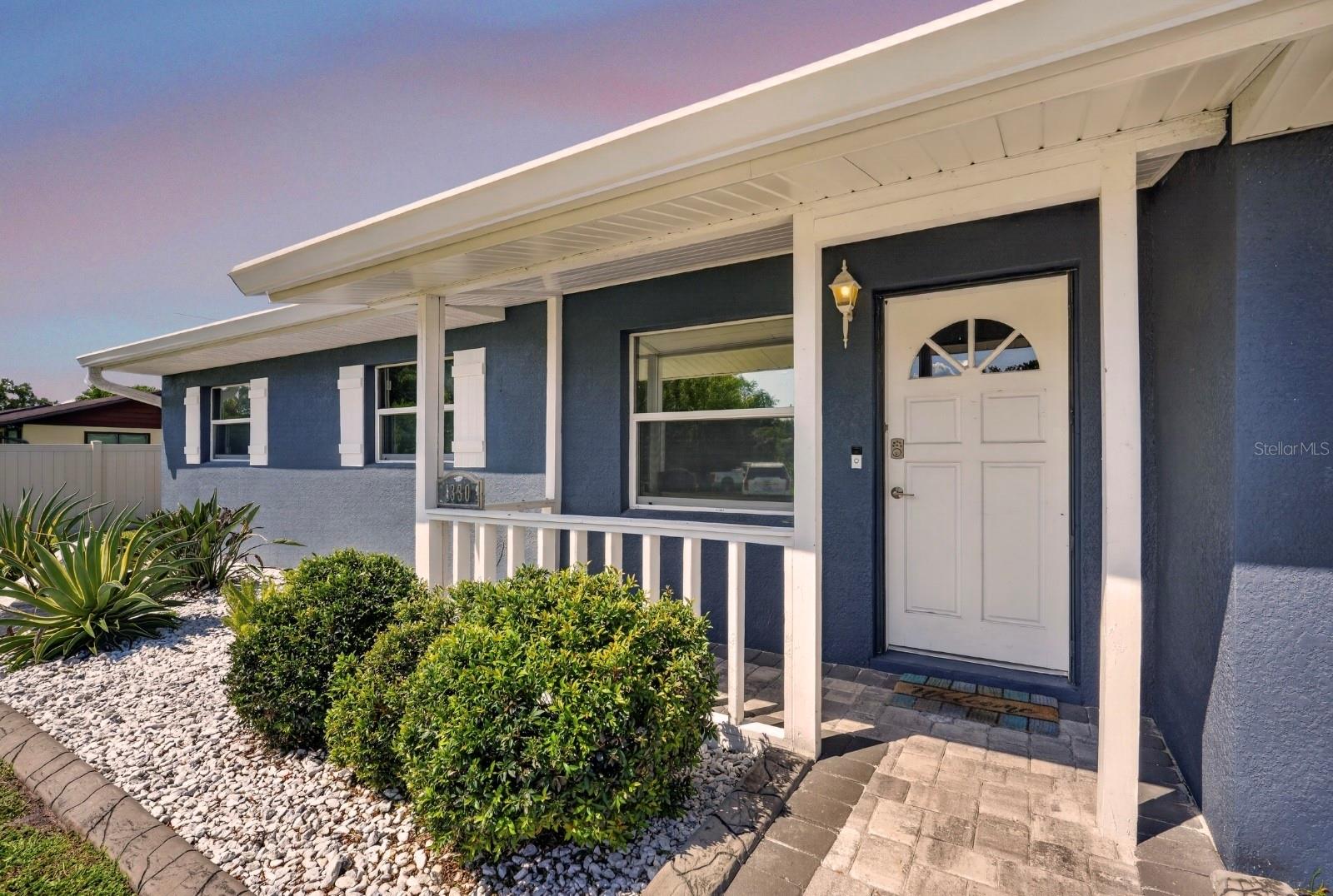 NEW EDEN ON THE LAKES UNIT 15 REPLAT - Residential