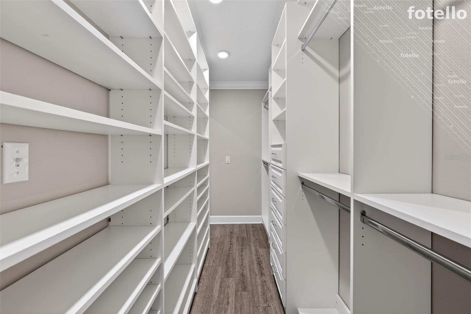 NEW EDEN ON THE LAKES UNIT 15 REPLAT - Residential