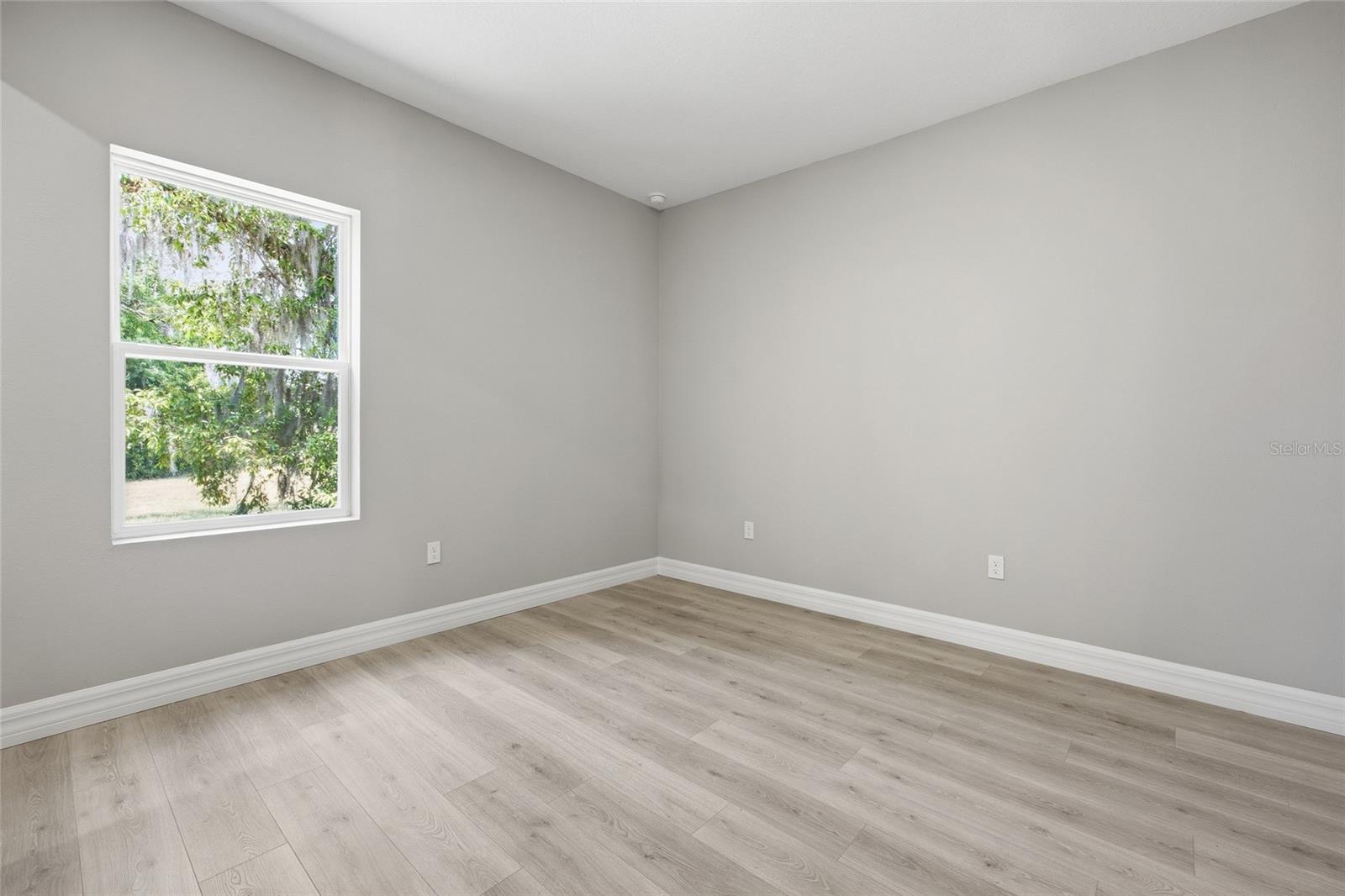 CLEARVIEW ESTATES SECOND ADD - Residential