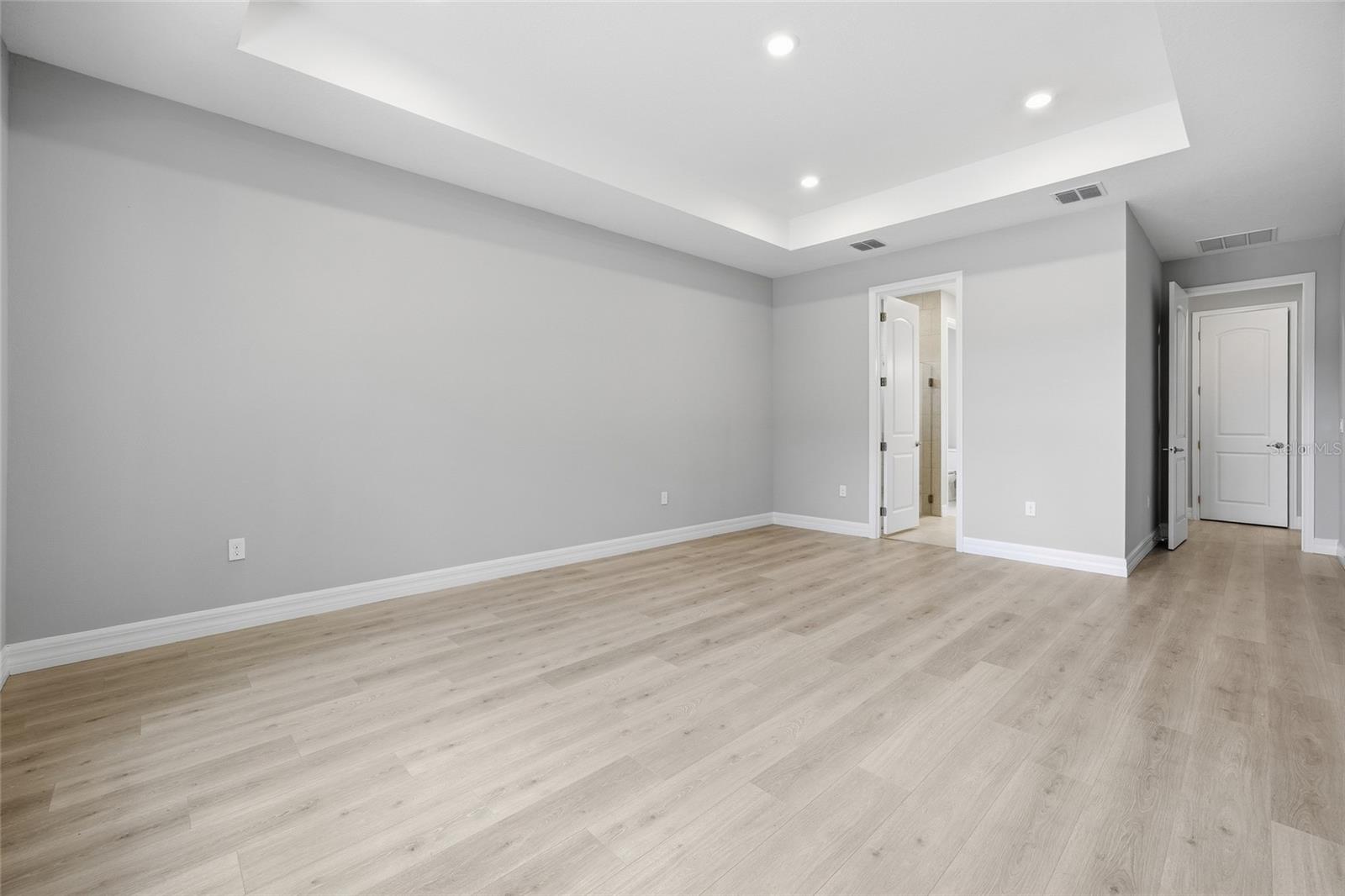 CLEARVIEW ESTATES SECOND ADD - Residential