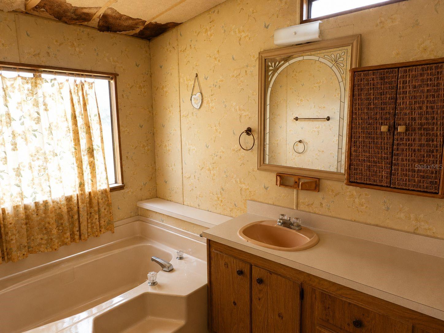 ASHLEY LAKE PLANTATION - Residential