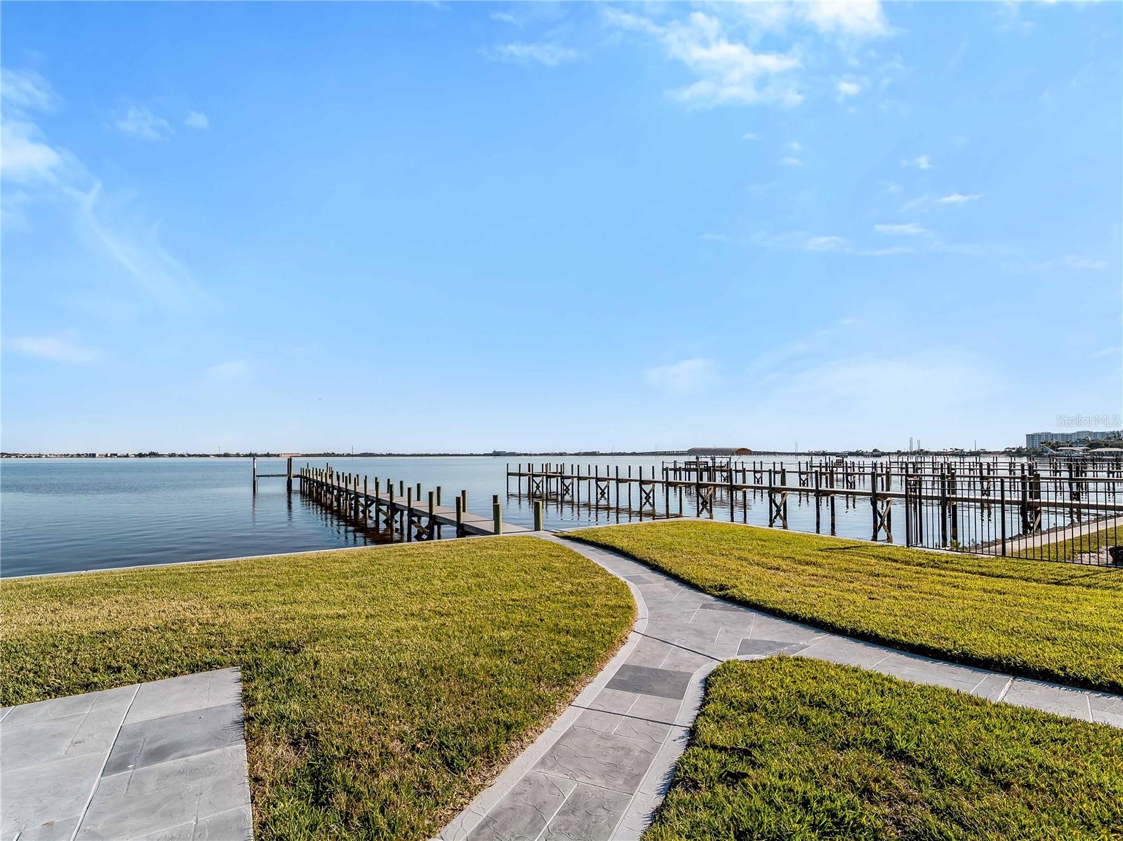 CHARLOTTE SHORES UNIT 1 - Residential
