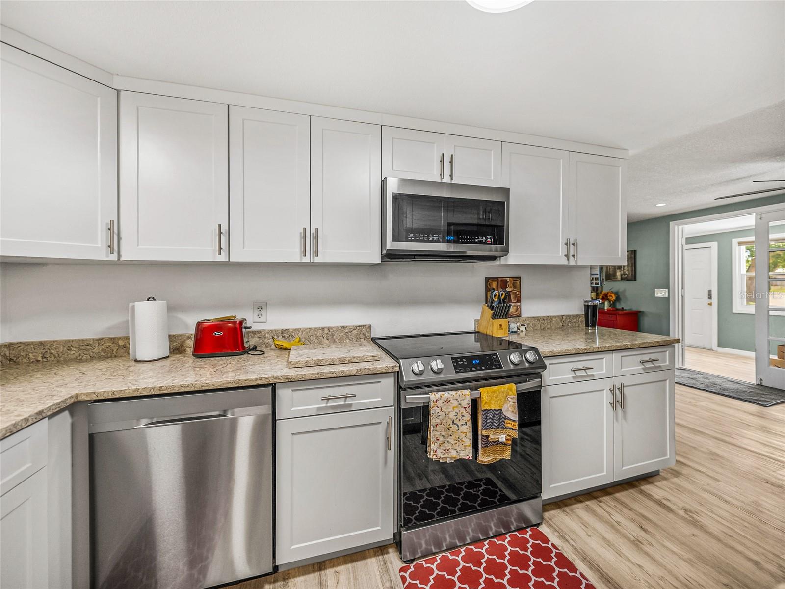 CROOKED LAKE PARK TR 05 - Residential