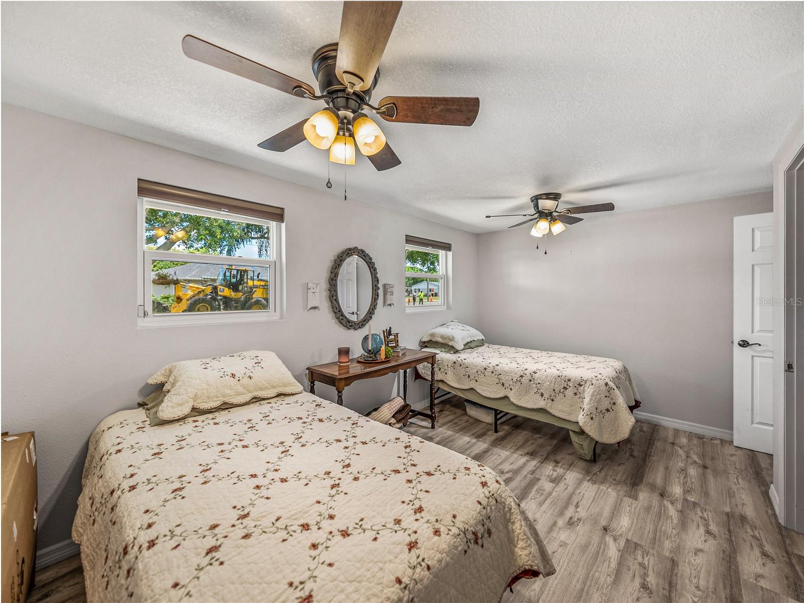 CROOKED LAKE PARK TR 05 - Residential