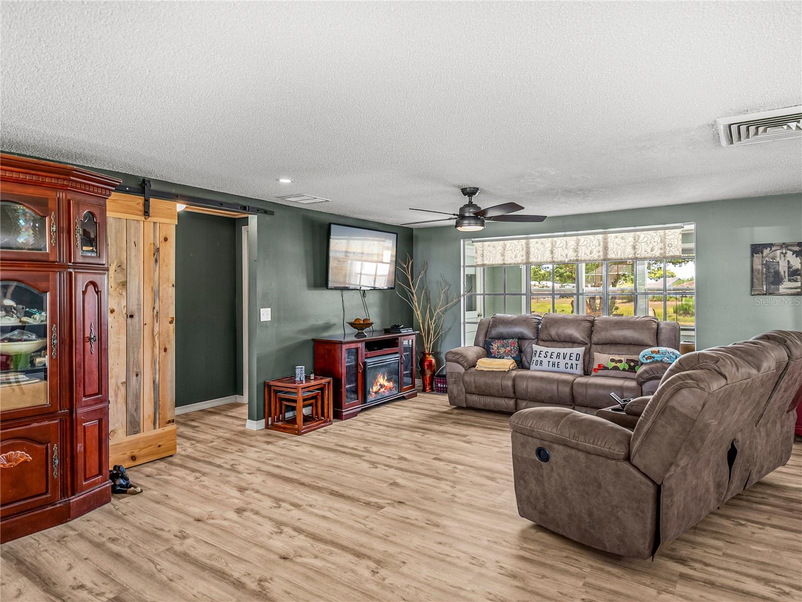 CROOKED LAKE PARK TR 05 - Residential